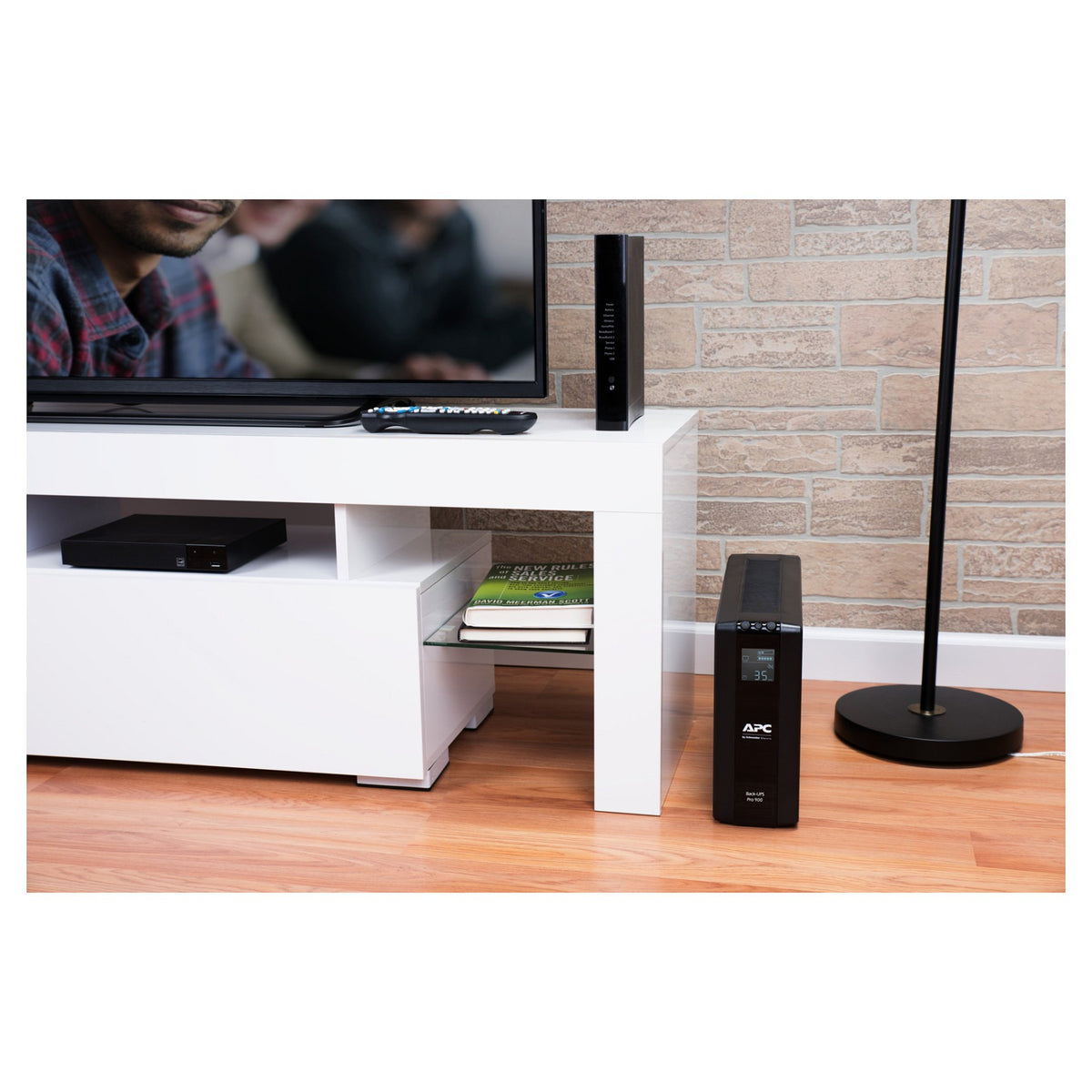 APC Back-UPS Pro BR BR900MI 900VA 540W