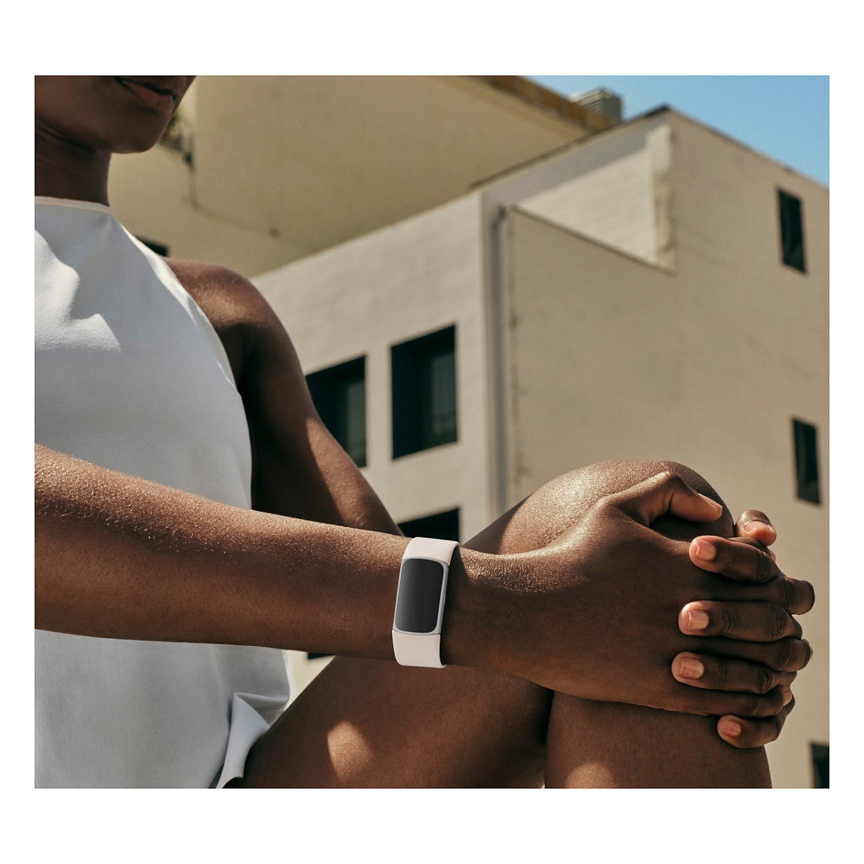 Fitbit Charge 6 porcelain