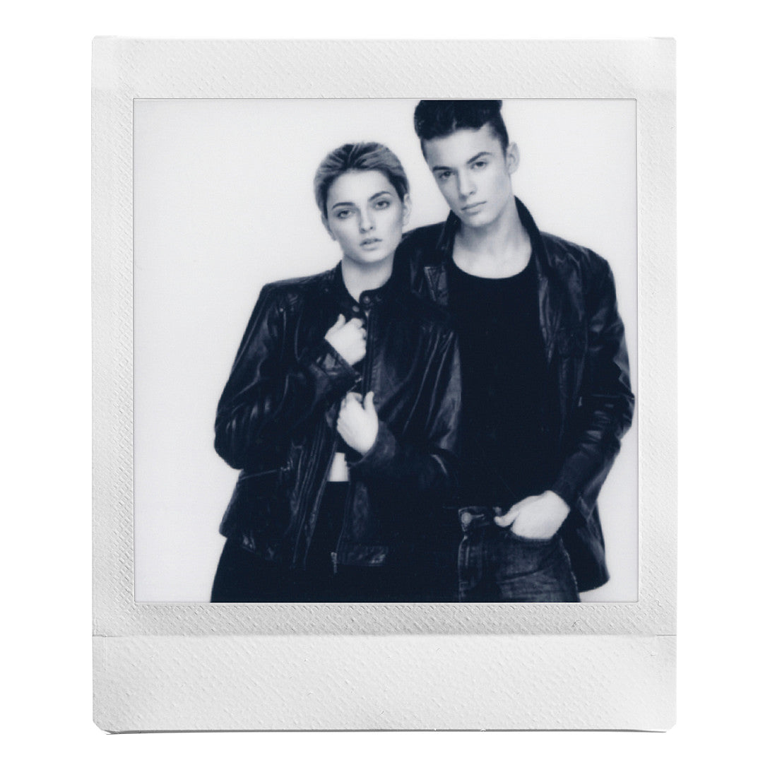 1 Fujifilm instax Square Film monochrome