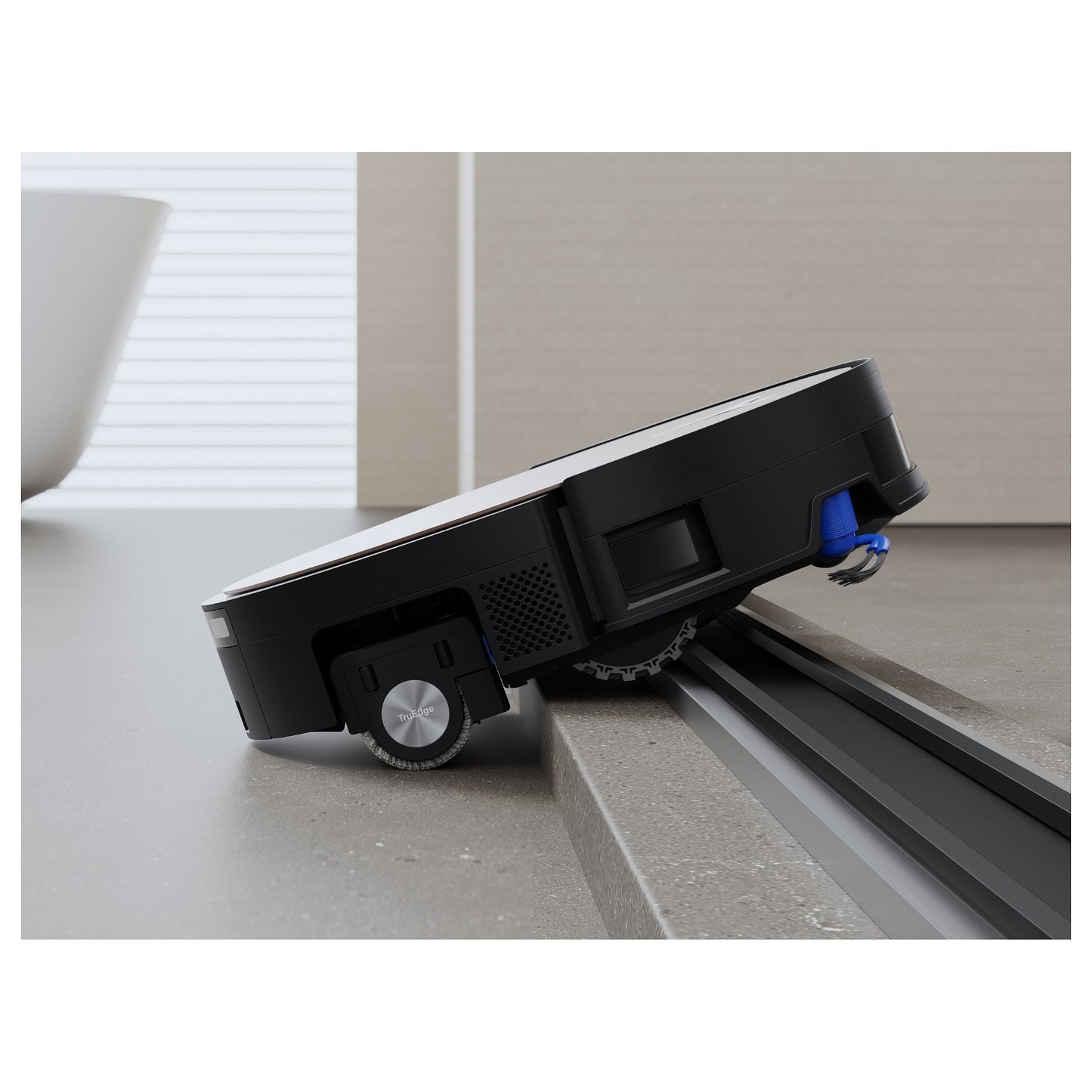 ECOVACS DEEBOT X11 OmniCyclone Schwarz Saug-Wisch-Roboter mit Reinigungsstation