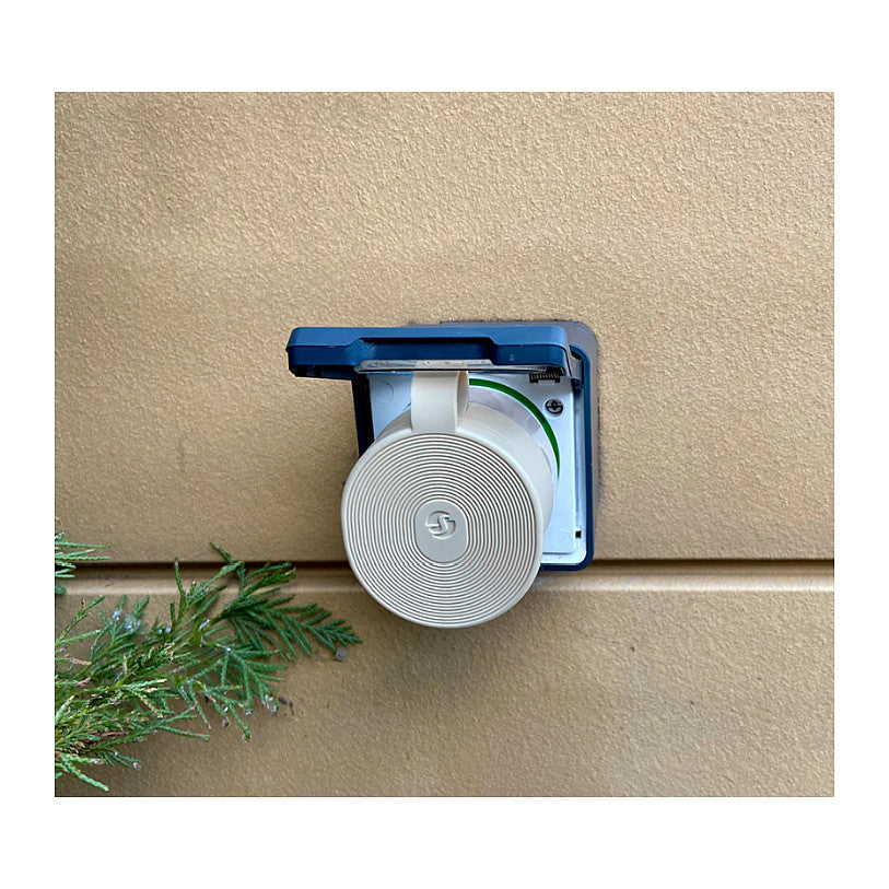 Shelly Plug & Play "Outdoor Plug S Gen3" Zwischenstecker für draußen 12A Messfunktion WLAN Matter BT
