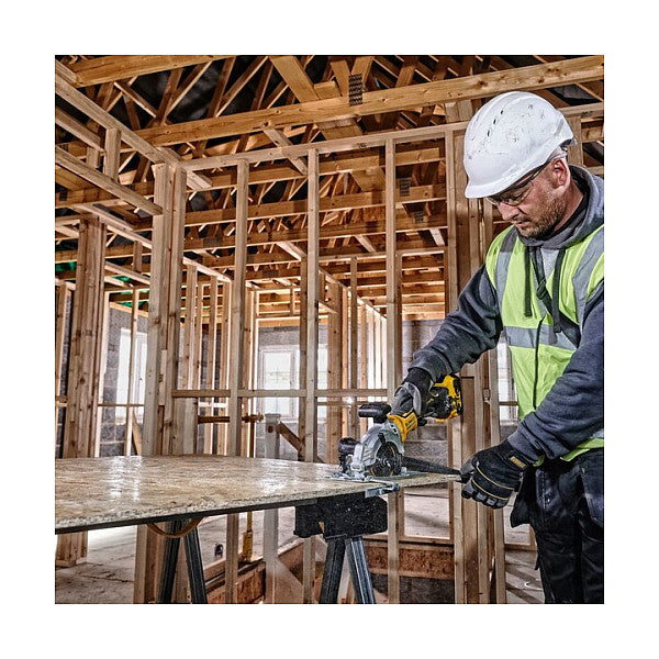 DEWALT Akku-Handkreissaege. 18 Volt. kompakt