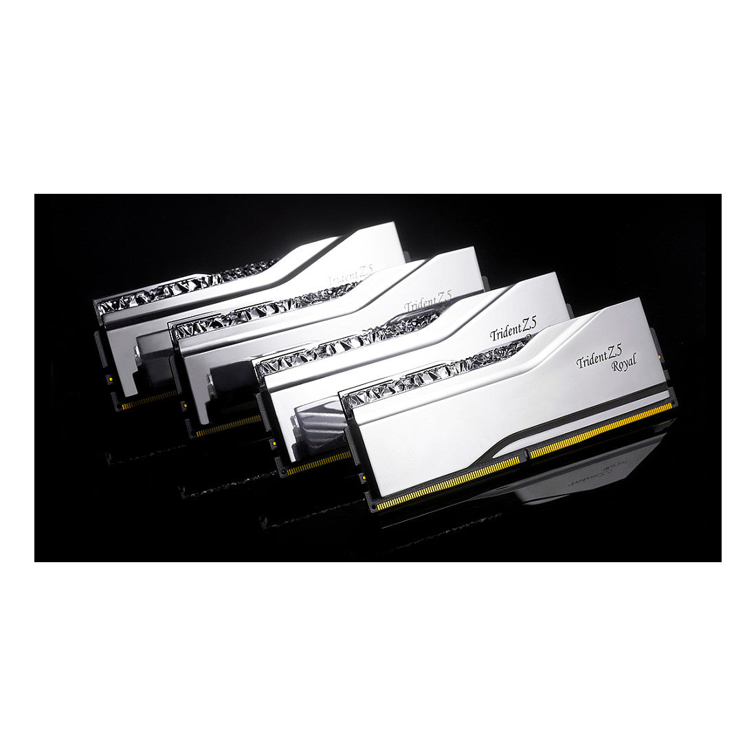 32GB PC 6800 CL34 G.Skill KIT (2x16GB) TR5S RGB Royal