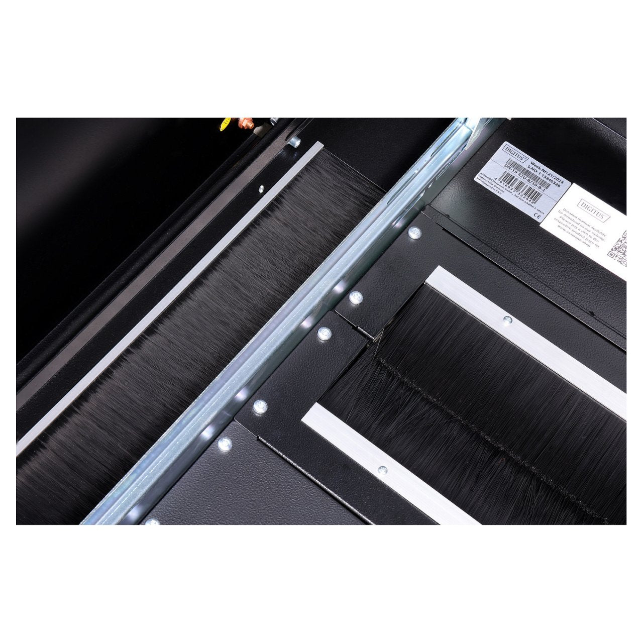 DIGITUS Netzwerkschrank Unique 42HE 2053x800x1000mm schwarz (Speditionsversand)