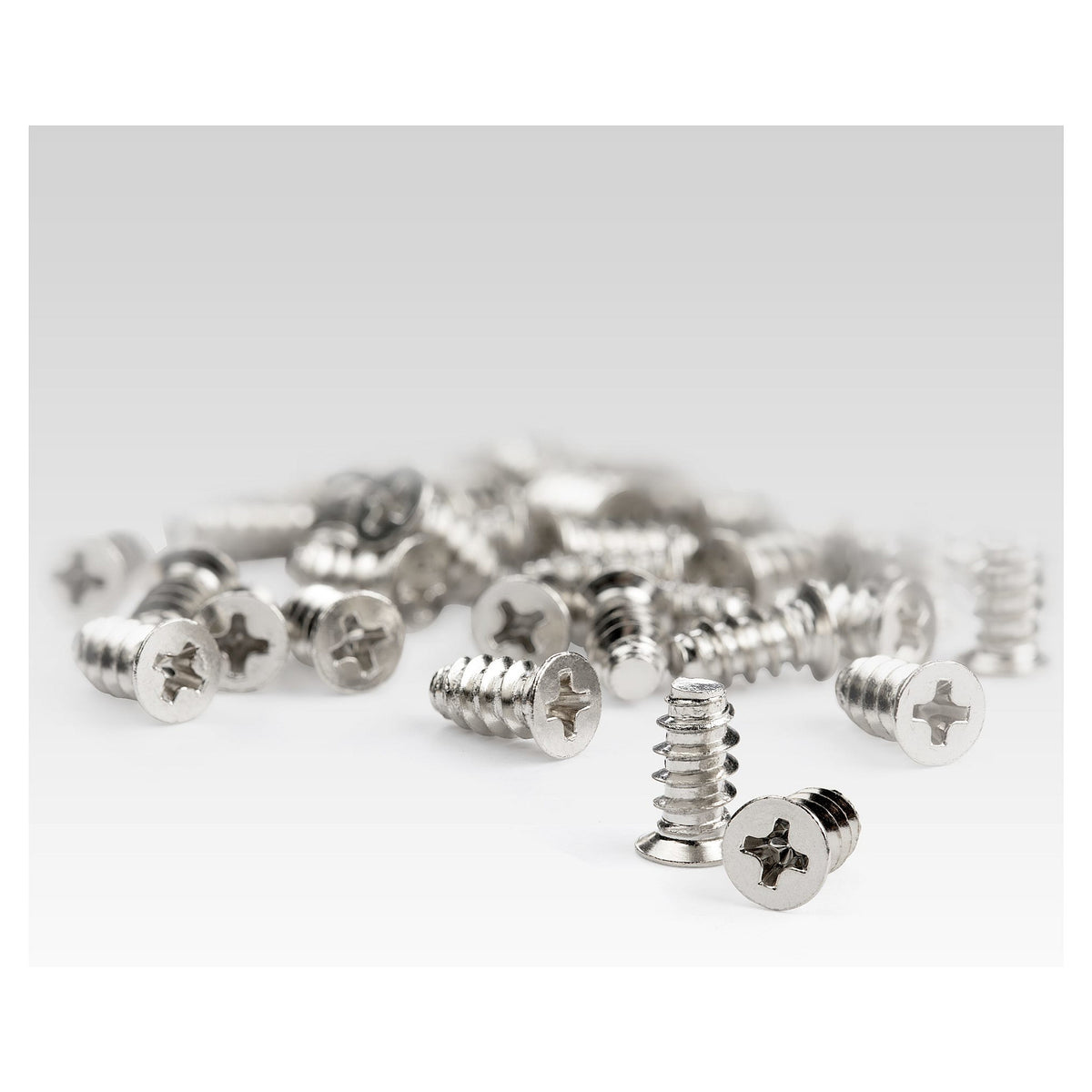 StarTech 50-Pack M5 Screws