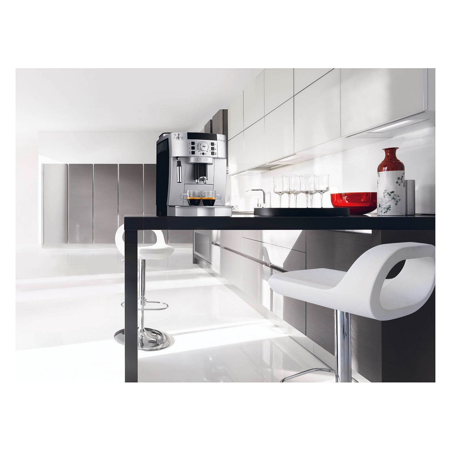 DeLonghi Kaffeemaschine Magnifica S *silber*