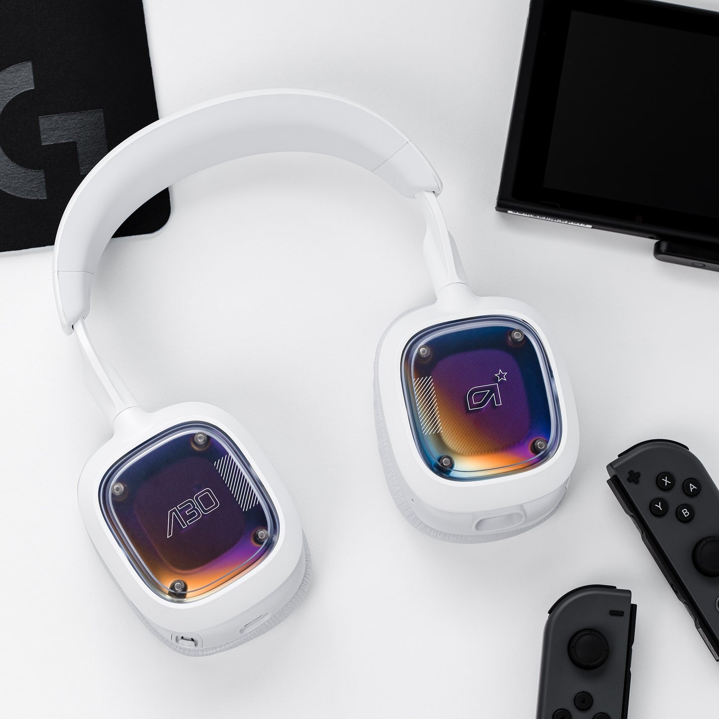 Logitech A30 - WHITE/PURPLE - EMEA