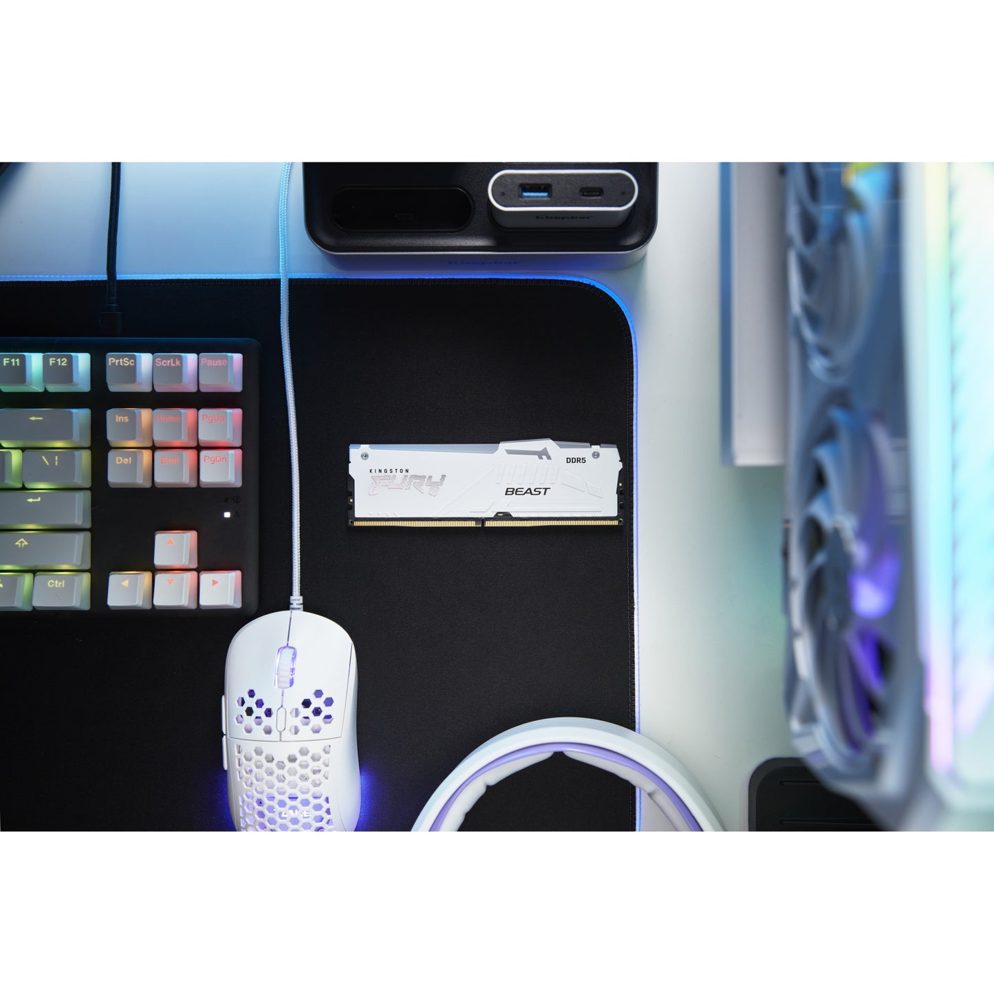 KINGSTON FURY Beast 32GB DIMM 5200MT/s DDR5 CL40 Kit of 2 White RGB XMP