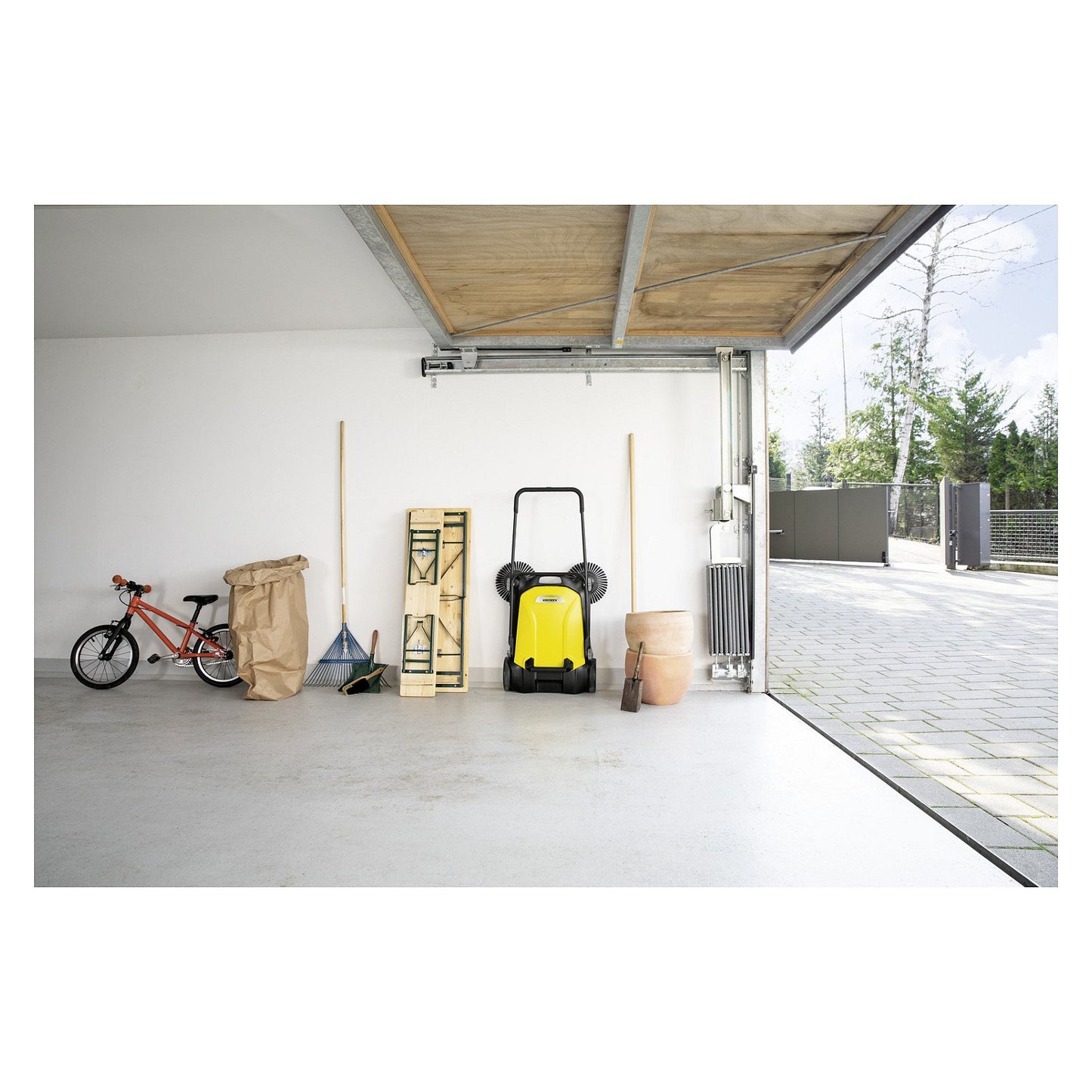 Kärcher S 4 Twin Kehrmaschine 20 L Kunststoff