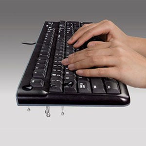 Logitech K120 französisches Layout