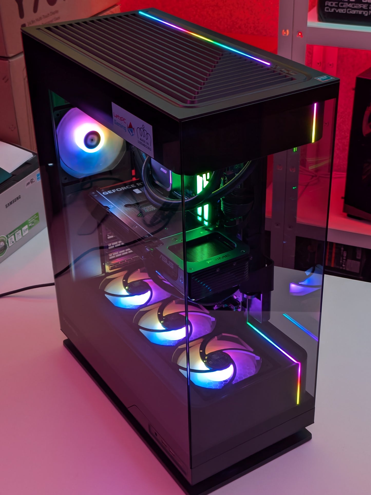 ULTRA PERFORMANCE - RTX5080 / Ryzen 7 9800X3D