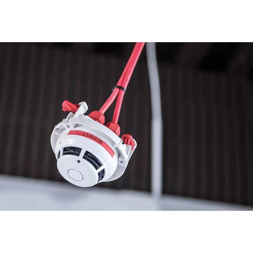 Brother P-Touch PT-E110VP Beschriftungsgerät 3.5/6/9/12 mm Value Pack