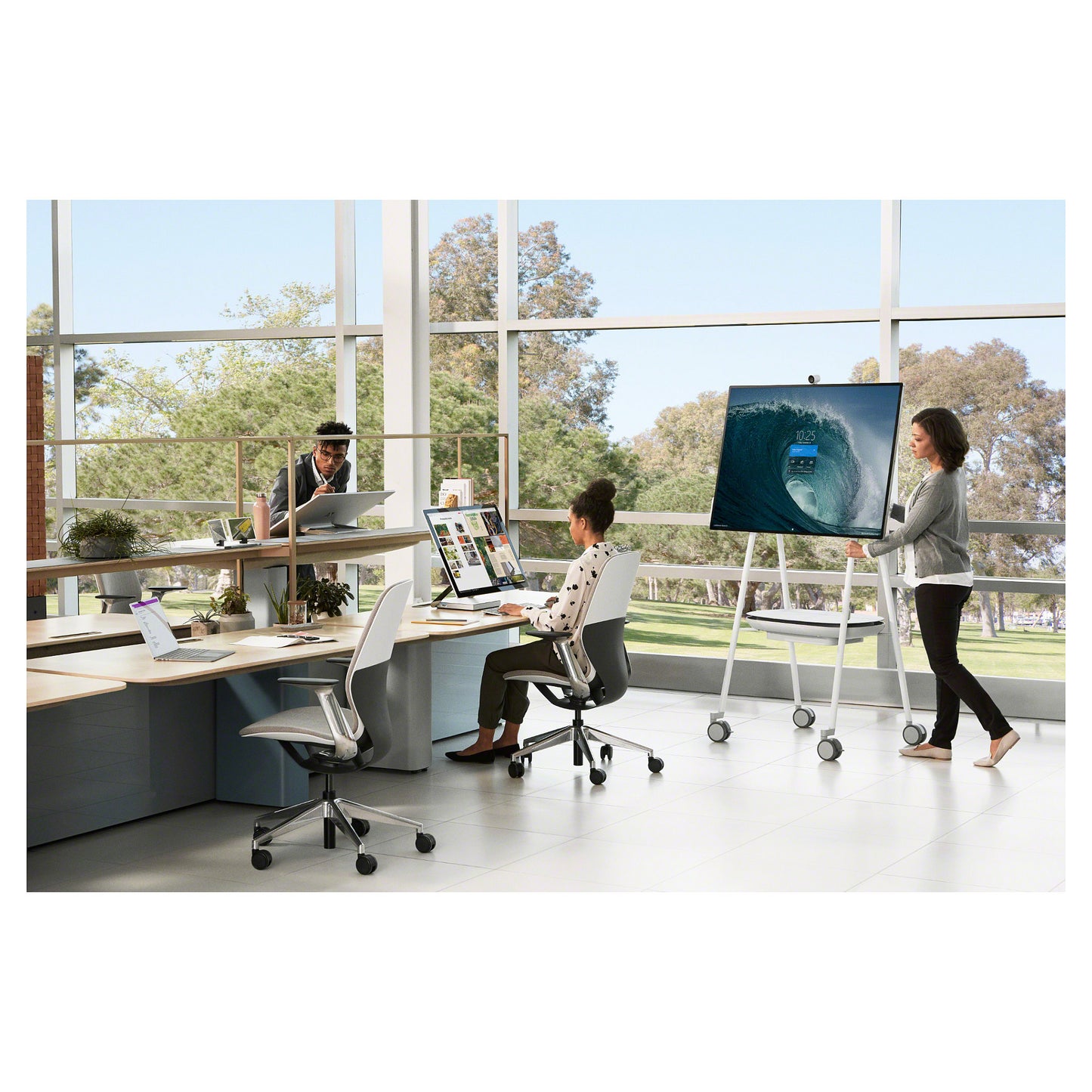 APC Smart-UPS CSH2 mobiler Akku (Lithium-Ion) für Microsoft Surface Hub 2