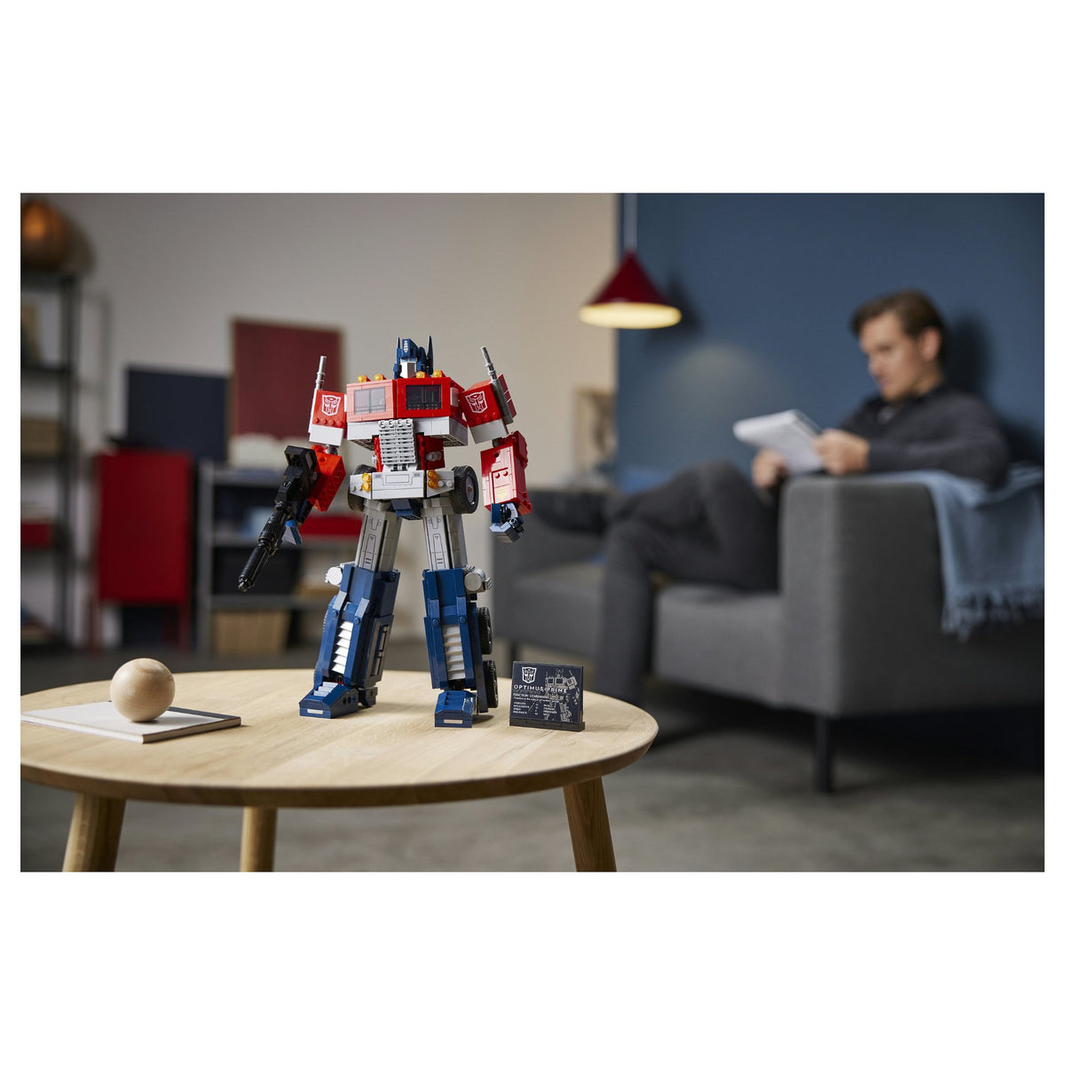 LEGO Icons Transformers Optimus Prime 10302