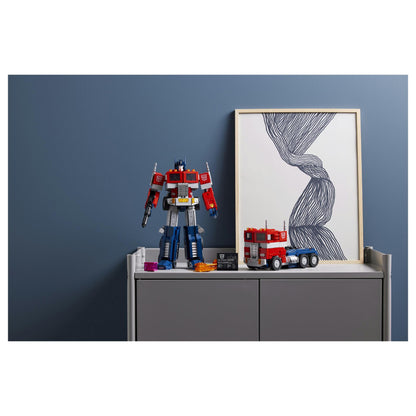 LEGO Icons Transformers Optimus Prime 10302