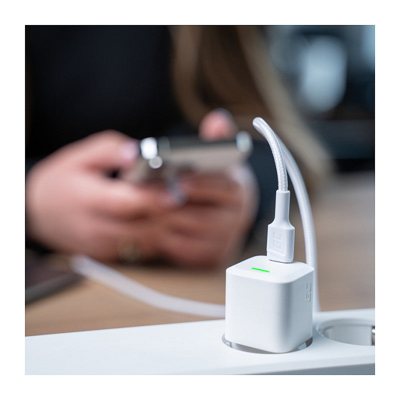USB-C > Lightning (ST-ST) 1m Green Cell White