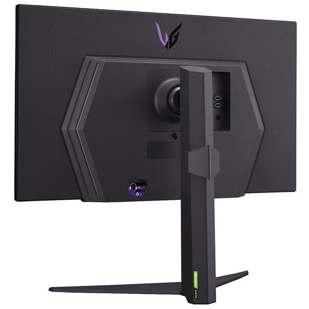 68,5cm/27" (3840x2160) LG UltraGear 27GR93U-B 16:9 4K IPS 1ms 144Hz 2xHDMI DP USB Pivot Gaming Black
