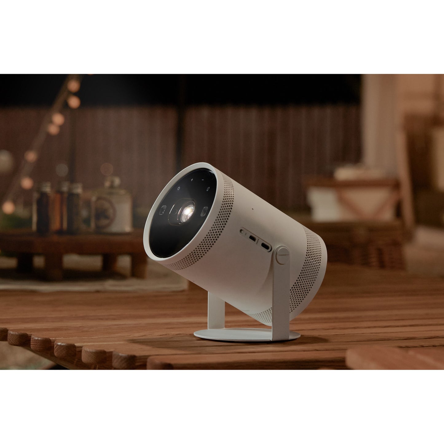 (1920x1080) Samsung Freestyle SP-LFF3CLA DLP LED 16:9 230-Lumen USB-C Wi-Fi Speaker Full HD White