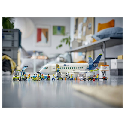 LEGO City Passagierflugzeug 60367