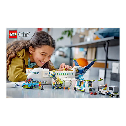 LEGO City Passagierflugzeug 60367