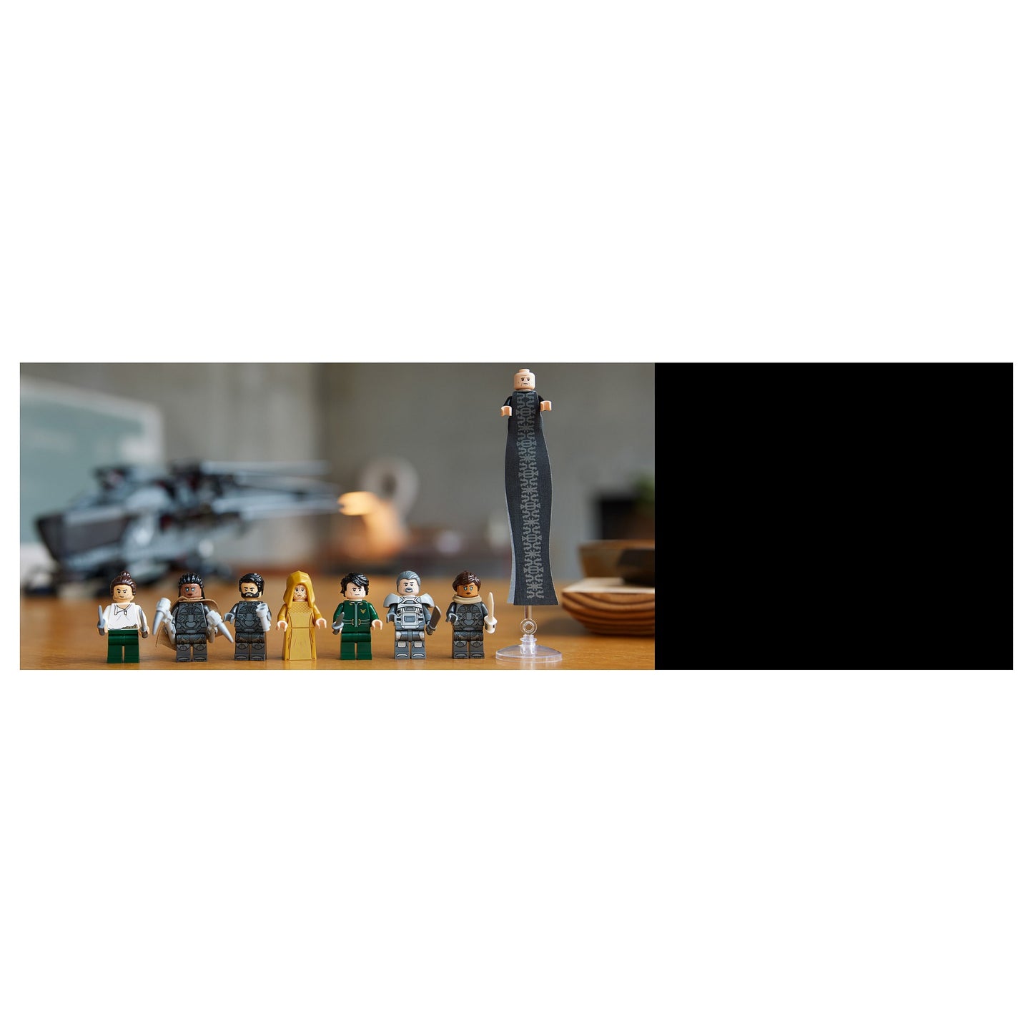 LEGO Icons Dune Atreides Royal Ornithopter 10327