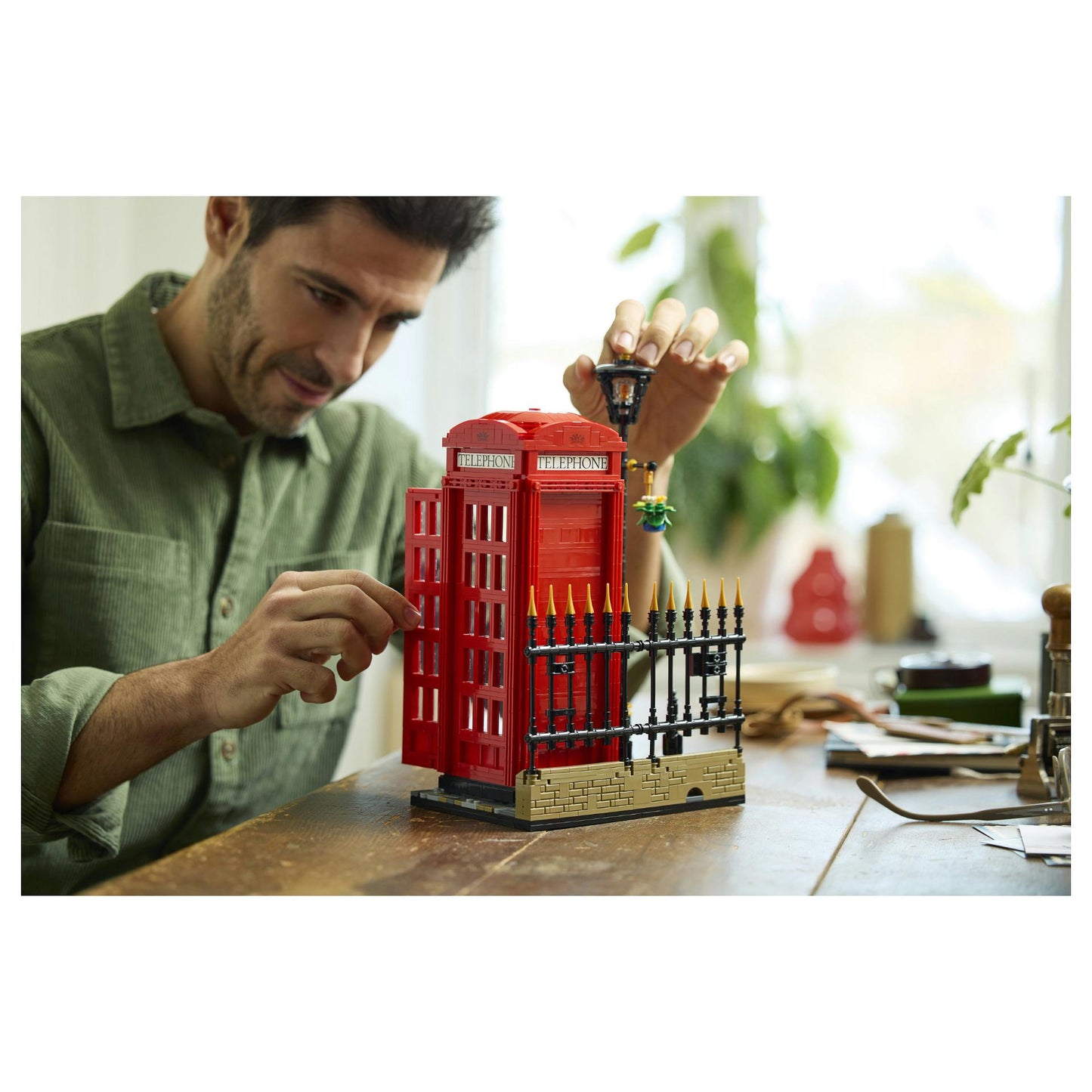 LEGO Ideas Rote Londoner Telefonzelle 21347