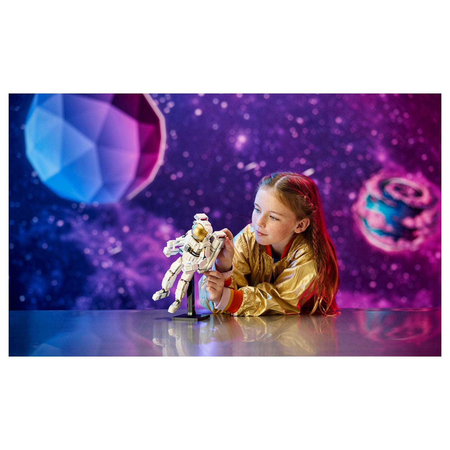 LEGO Creator 3-in-1 Astronaut im Weltraum 31152