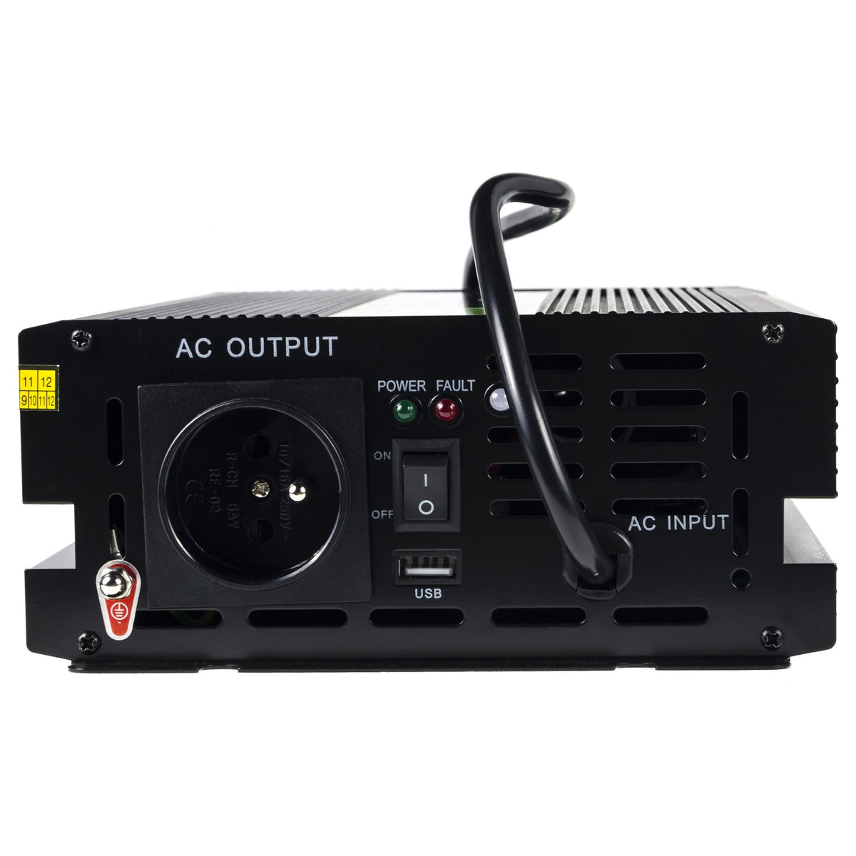 Green Cell KFZ Spannungswandler Power Inverter 12V > 230V 300/600W