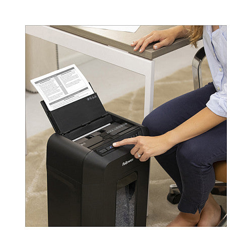 Fellowes AutoMax 90M Aktenvernichter Autofeed Partikelschnitt 90 Blatt 4x12mm P-4 Schwarz