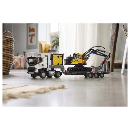 LEGO Technic Volvo FMX LKW mit EC230 Electric Raupenbagger 42175
