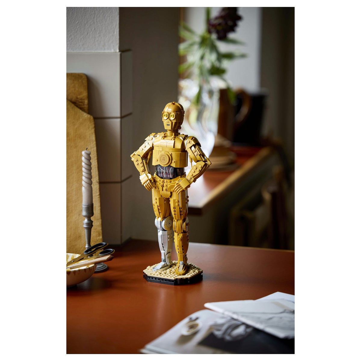 LEGO Star Wars C-3PO - ein baubarer Droide 75398