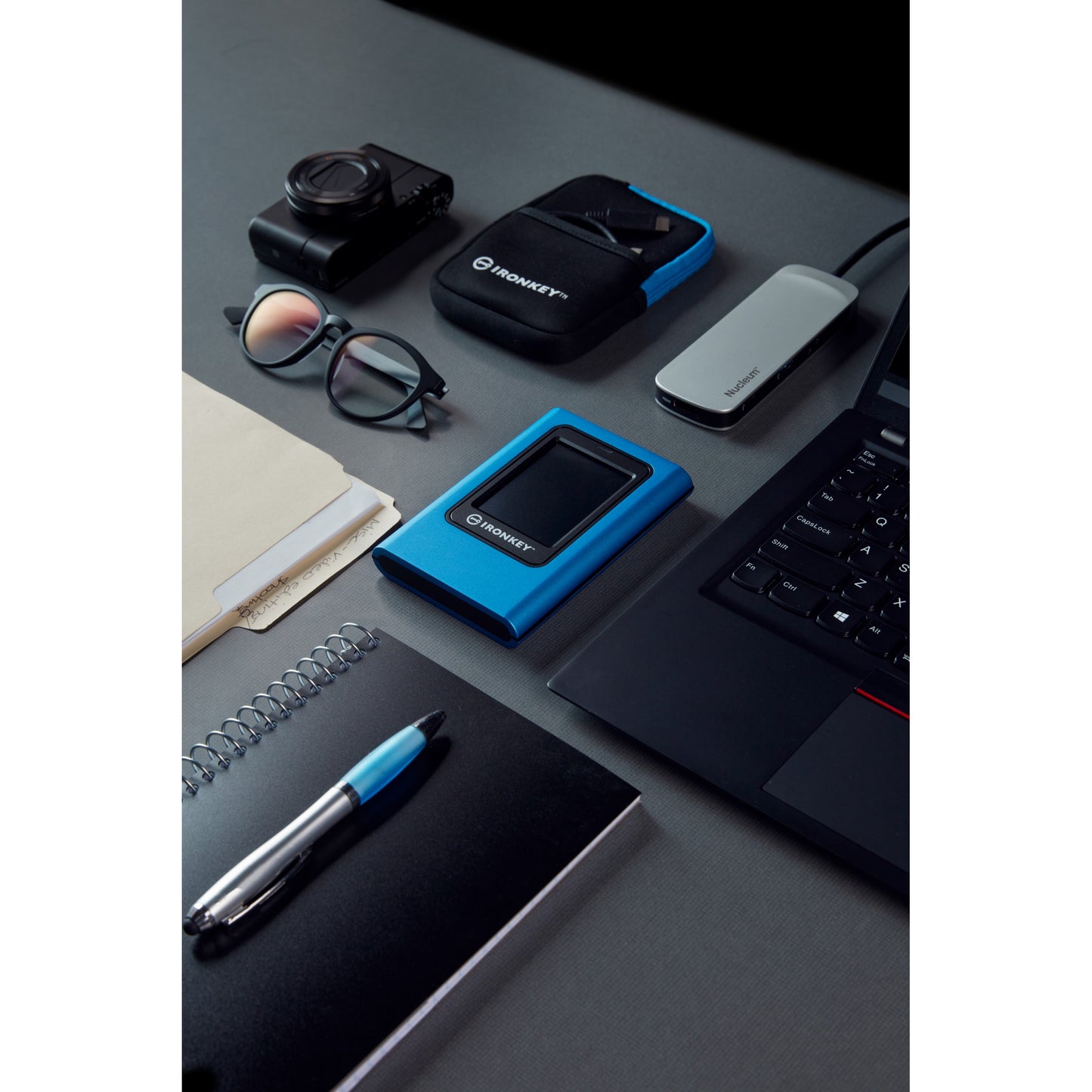 960GB Kingston IronKey Vault Privacy 80 USB 3.2 Gen 1