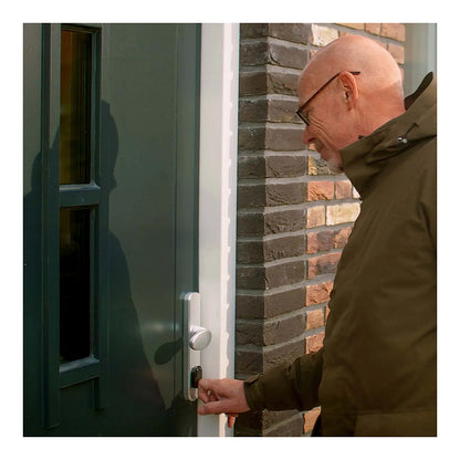 Shelly Plug & Play "LOQED Touch Smart Lock black" Smartes Türschloss