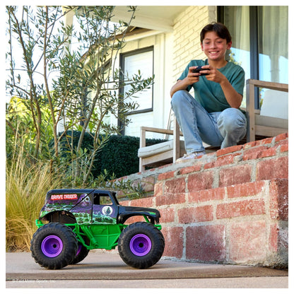 Spinmaster Monster Jam - Smash 'n Bash Grave Digger, (Mastab 1:15)