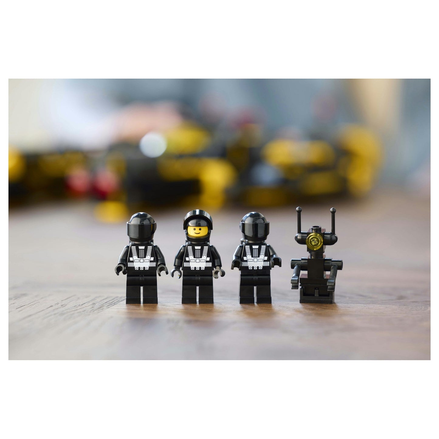LEGO Icons 10355 Blacktron Renegade