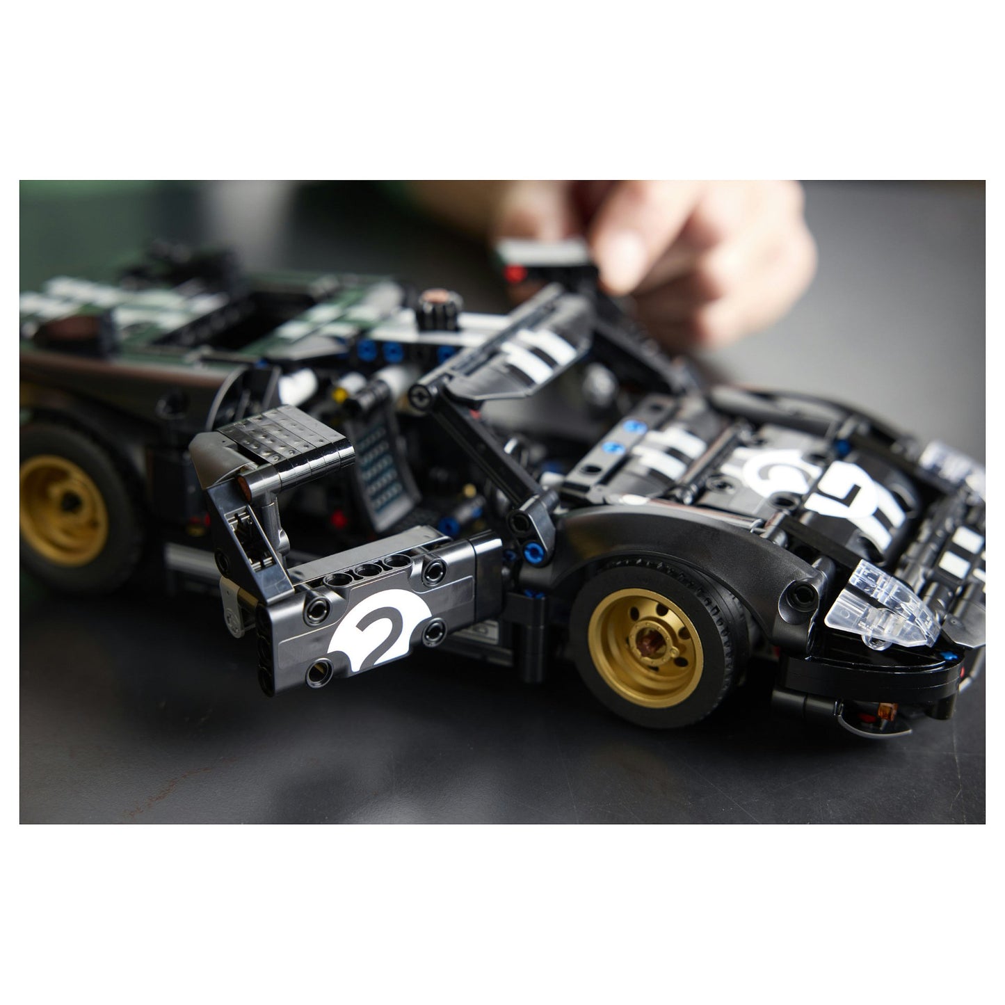 LEGO 42223 Technic 1966 Ford GT40 MKII Rennwagen