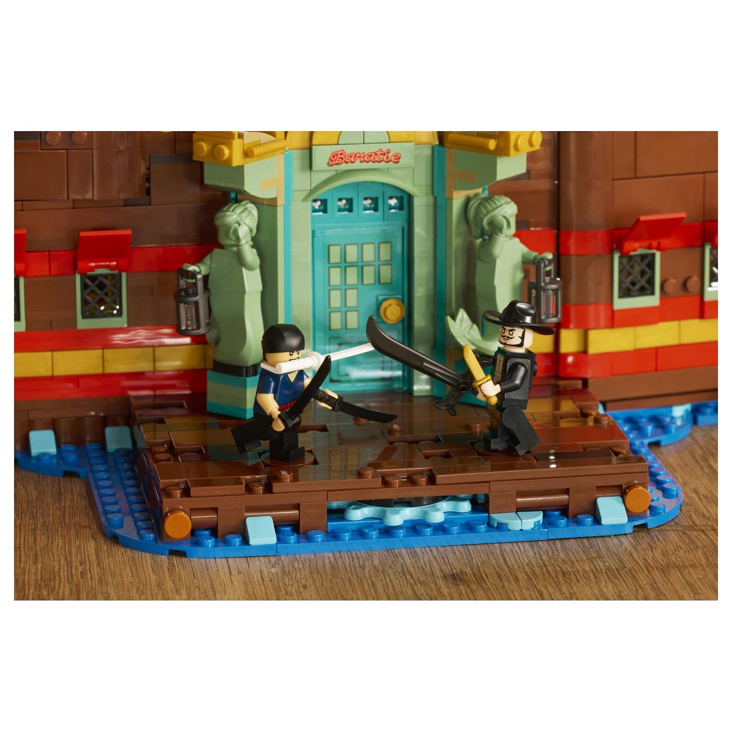 LEGO 75640 One Piece Barati, das Schwimmende Restaurant