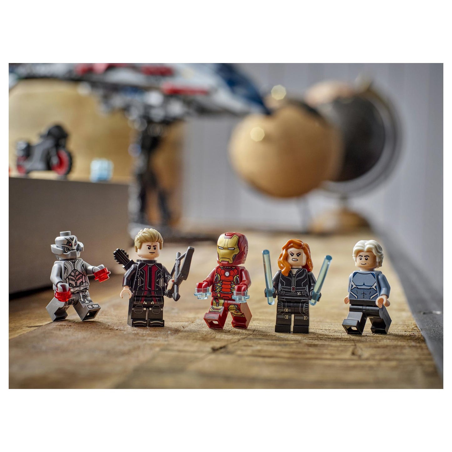 LEGO 76325 Marvel Super Heroes Avengers: Age of Ultron Quinjet