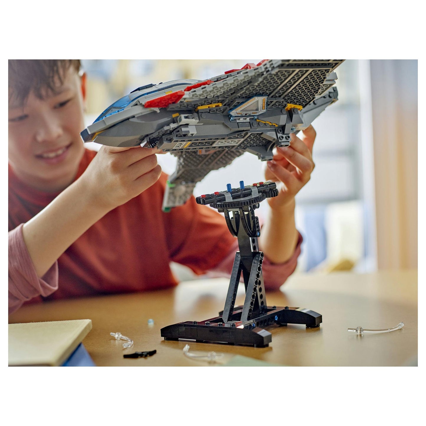 LEGO 76325 Marvel Super Heroes Avengers: Age of Ultron Quinjet