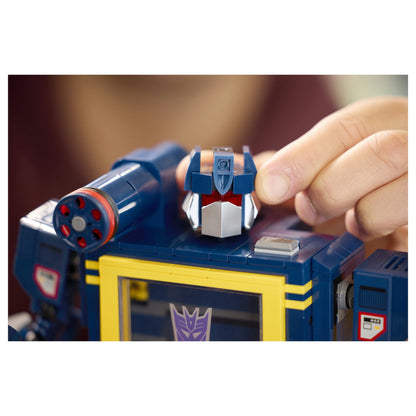 LEGO 10358 Icons Transformers: Soundwave