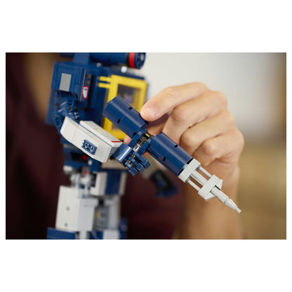 LEGO 10358 Icons Transformers: Soundwave
