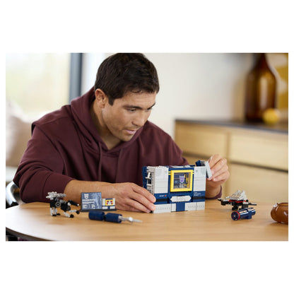 LEGO 10358 Icons Transformers: Soundwave
