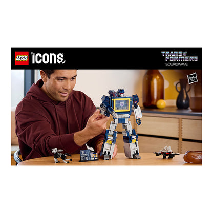 LEGO 10358 Icons Transformers: Soundwave