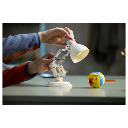 LEGO 21357 Ideas Disney Pixar Luxo Jr.