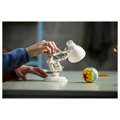 LEGO 21357 Ideas Disney Pixar Luxo Jr.