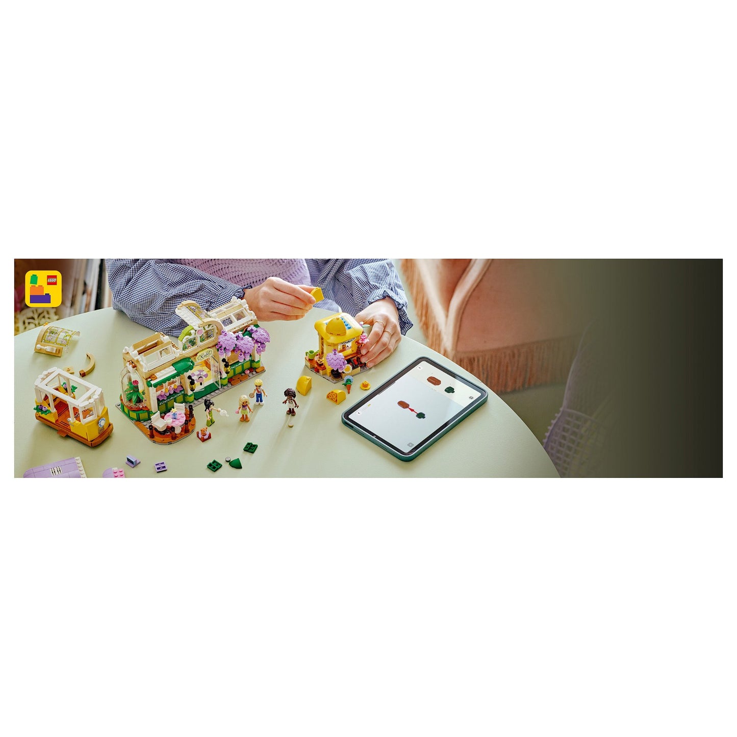 LEGO 42671 Friends Pflanzencaf und Blumenkiosk