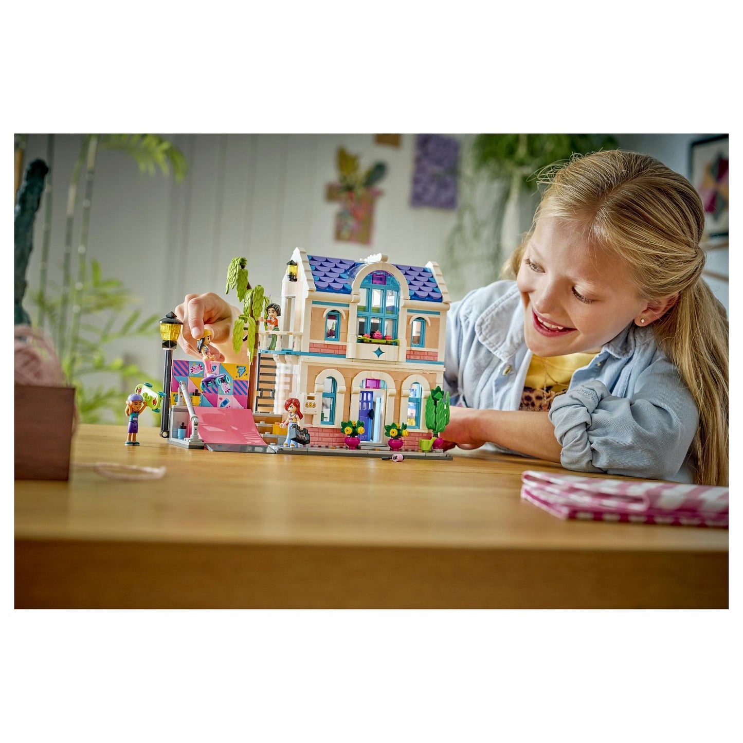 LEGO 42687 Friends Lianns Familienhaus