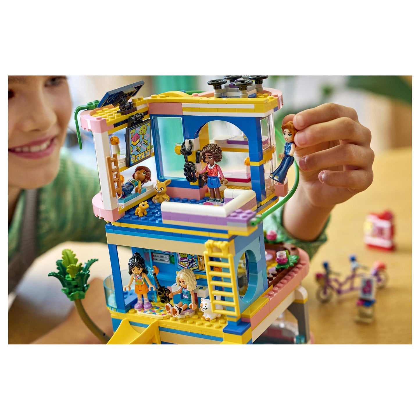 LEGO 42689 Friends Heartlake City Freundschafts-Clubhaus