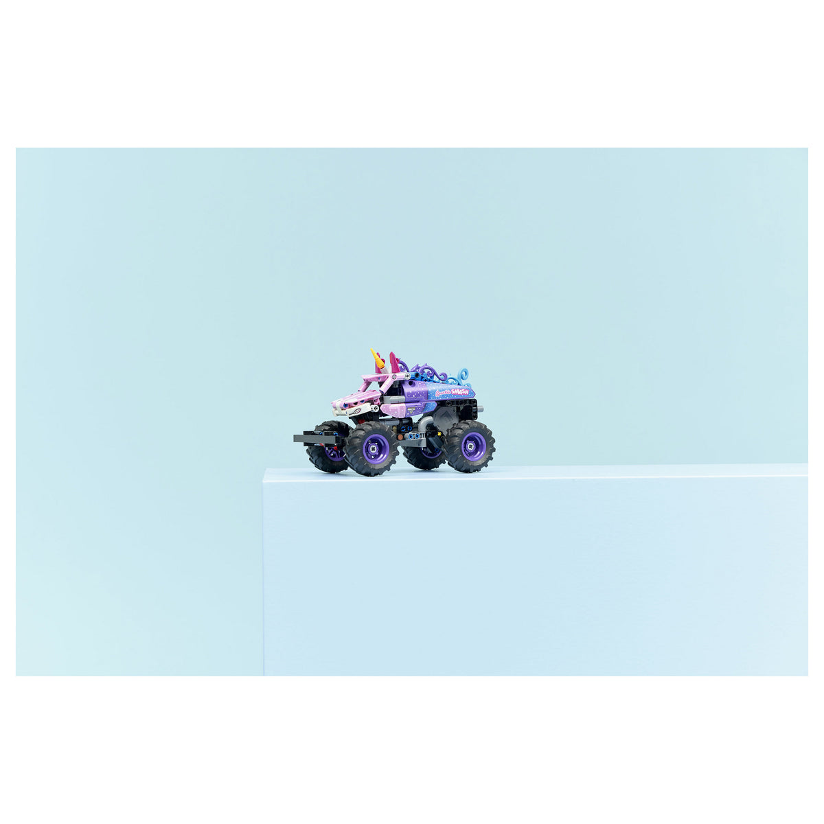 LEGO 42220 Technic Monster Jam Sparkle Smash mit Rckziehmotor