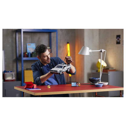 LEGO Creator Expert DeLorean DMC-12 DMC12 Die Zeitmaschine aus Zurück in die Zukunft (10300 )